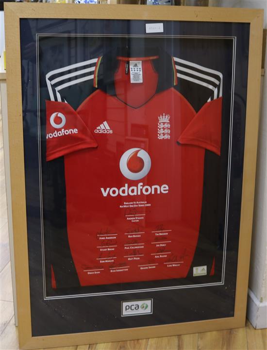 An England V Australia NatWest one day series 2009 Vodafone cricket shirt, signed by England,